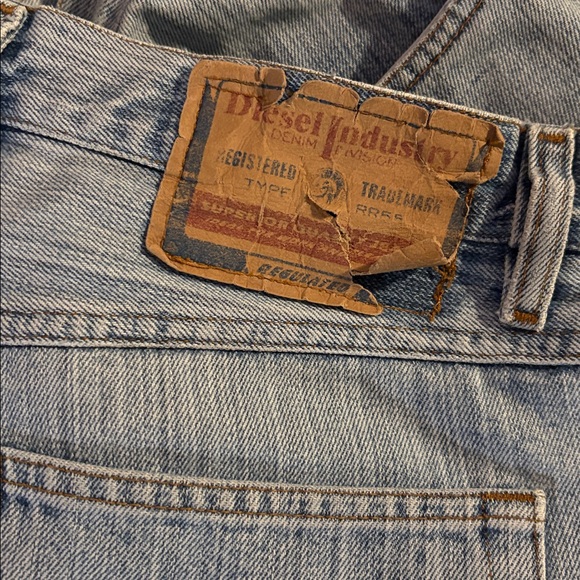 RARE Diesel Pinstripe Flared Jeans - Picture 4 of 5